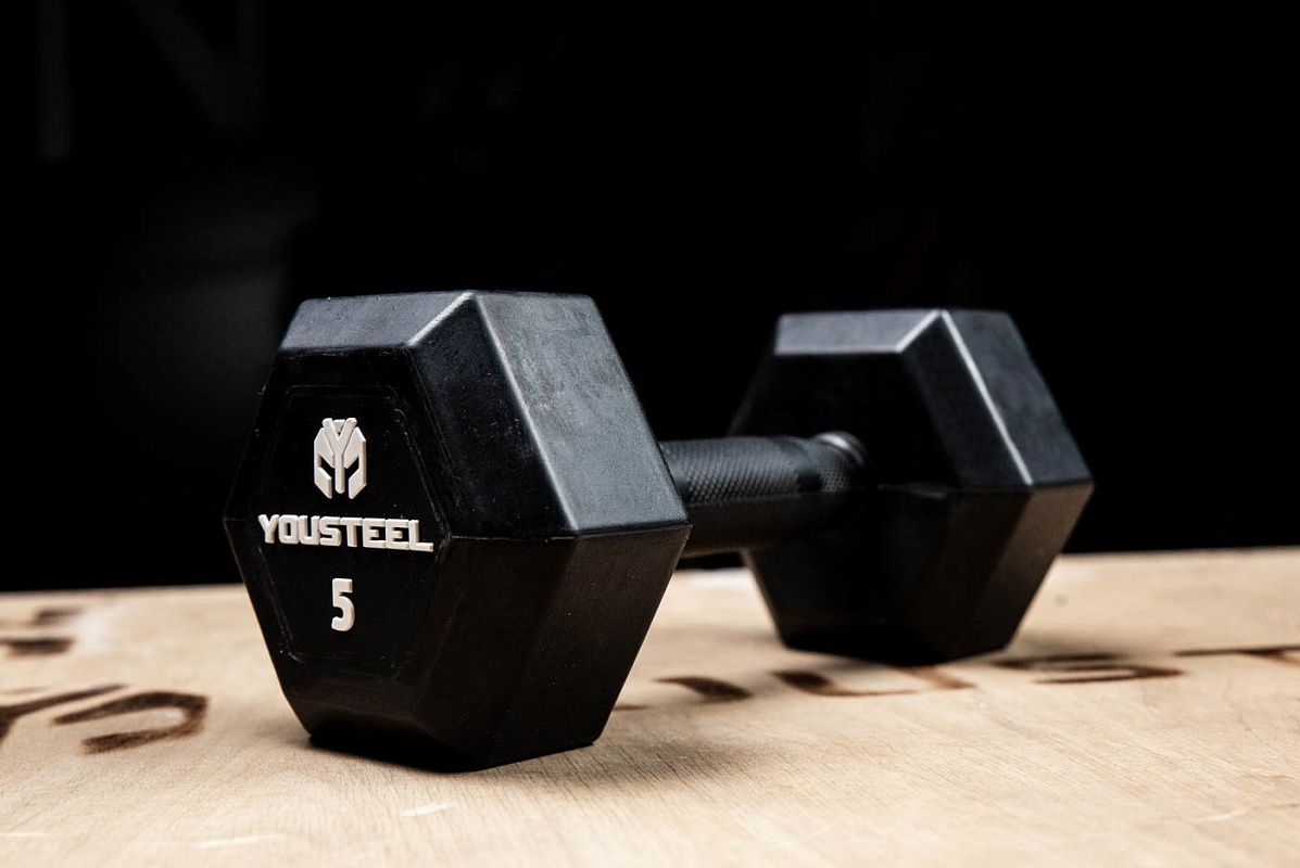 Гантель обрезиненная YouSteel HEX DB 15 кг 1197_800